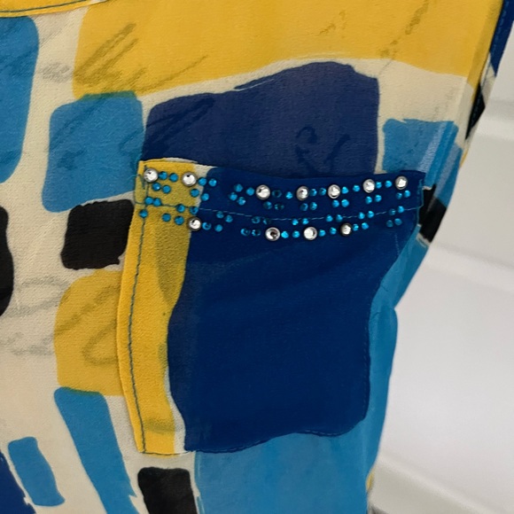 Miss Sasa colorful semi-sheer sleeveless blouse, size medium. - Picture 2 of 8